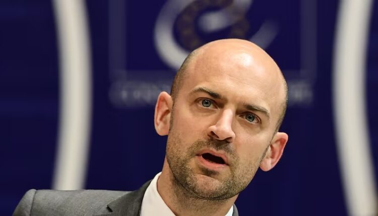 وزير الخارجية الفرنسي جان نويل بارو