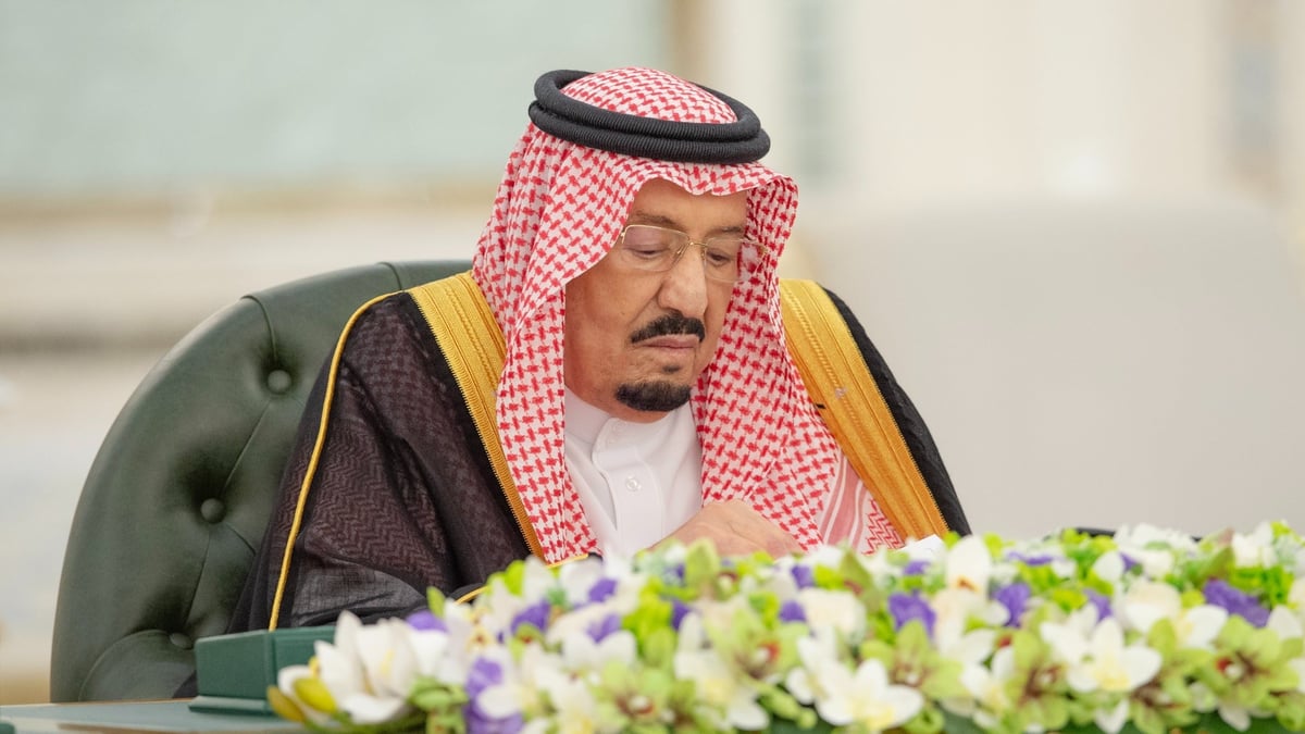 مجلس الوزراء السعودي يقر 10 قرارات ويرفض تكرار الاعتداءات على الناقلات التجارية