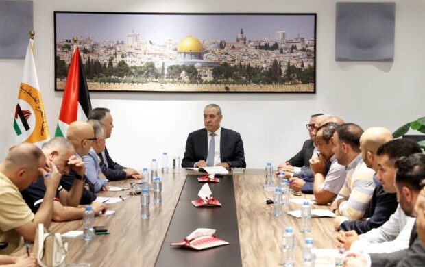 نائب الرئيس الفلسطيني: الانتخابات التشريعية تجري في موعدها وحماس وافقت على عدم المشاركة باسمها