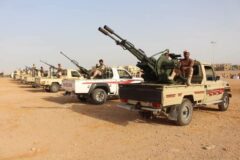 الجيش اليمني يعلن إحباط هجوم حوثي في لحج وتكبيده خسائر
