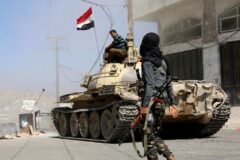 القوات اليمنية تحقق تقدماً في الجوف وتعز وتأسر قيادياً حوثياً