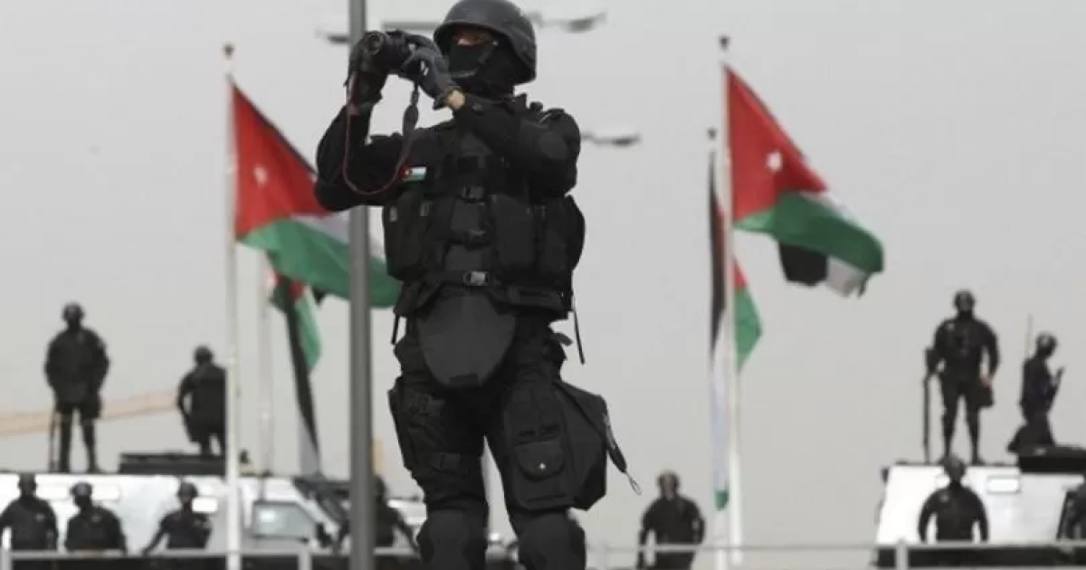 مقتل 7 وإصابة العشرات في هجوم مسلح على كنيسة بـ«الكرك» الأردنية