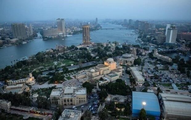 وفد من "حماس" يتوجه للقاهرة لبحث تقريب وجهات النظر بين الفصائل الفلسطينية